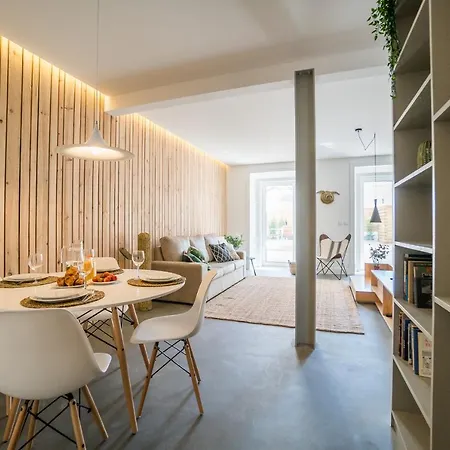 Wood & Garden *