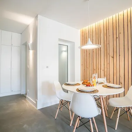 Апартаменты Wood & Garden Лиссабон